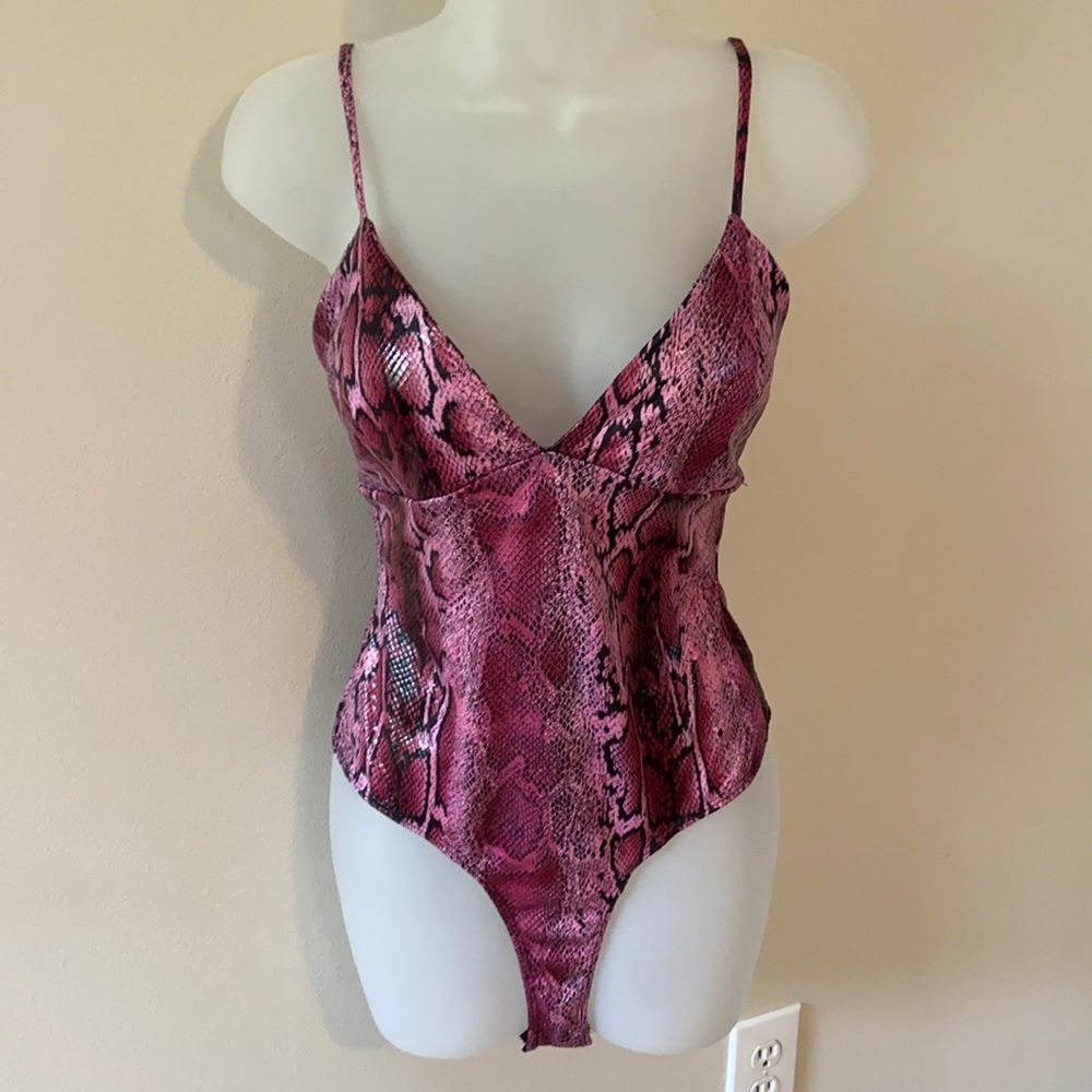 SNAKE PRINT BODY SUIT